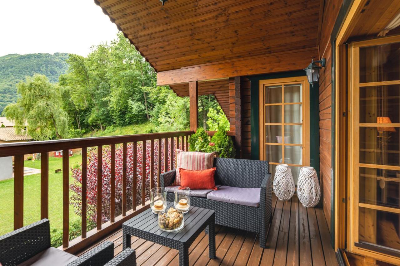 Espectacular Apartamento De Madera Frente Al Rio Ter - Camprodon Exteriér fotografie